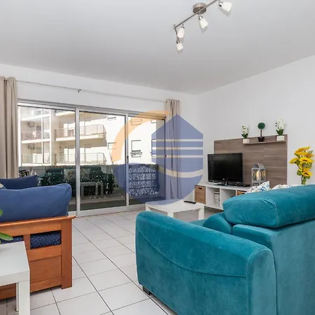 Encosta Da Marina Da Rocha Portimão