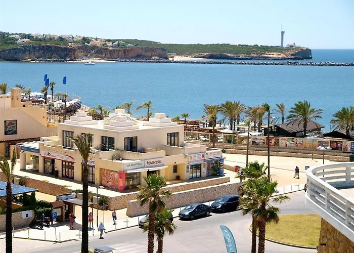 Encosta Da Marina Da Rocha *